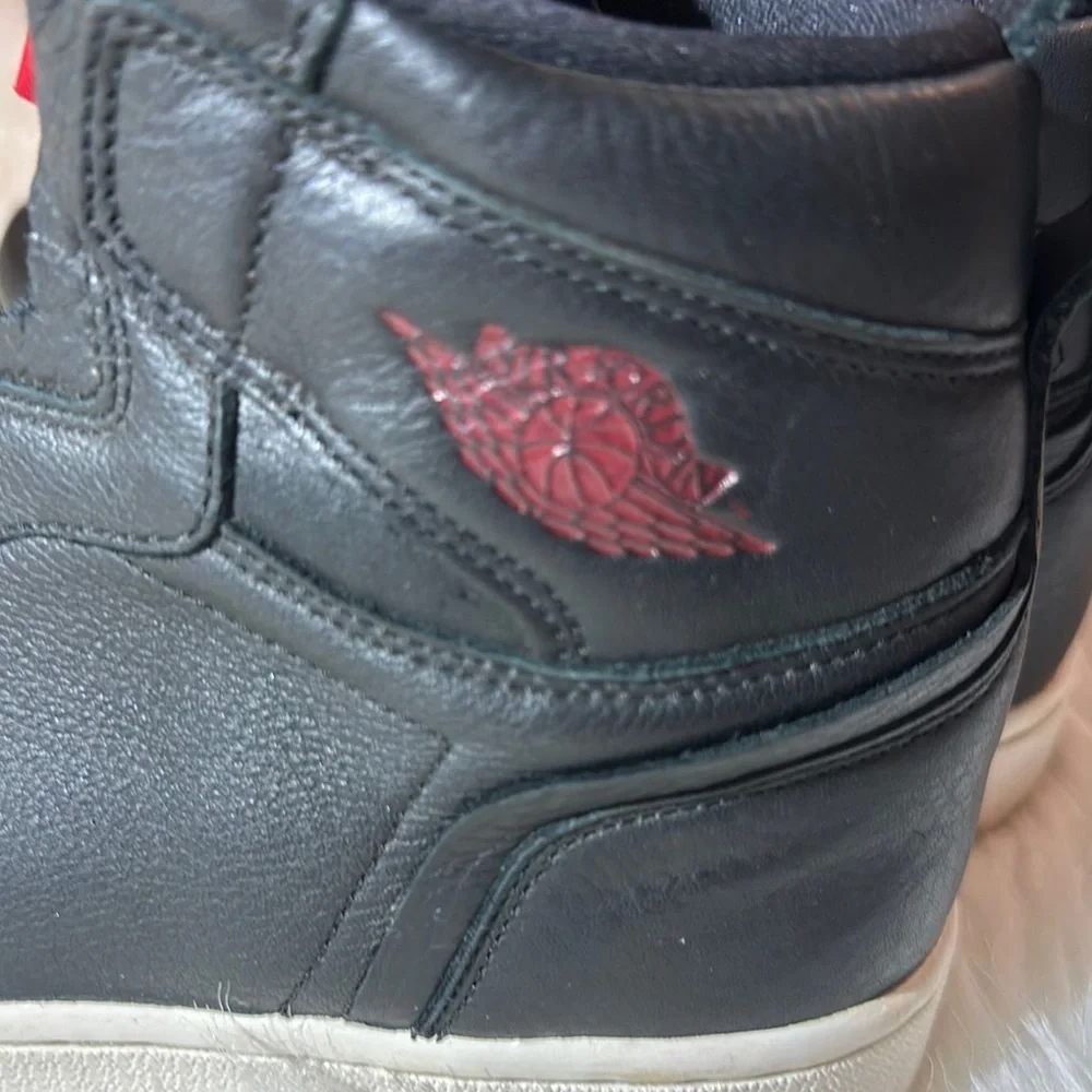 Nike Black and White AirJordan Retro zip